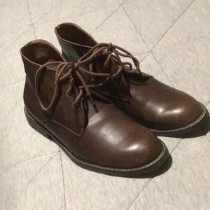 9 OLD NAVY Chukka boot
